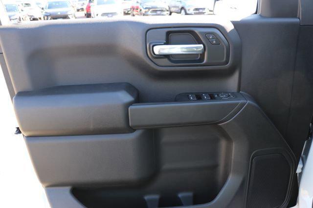 new 2025 GMC Sierra 1500 car, priced at $50,045