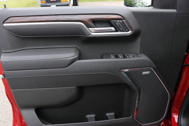 new 2025 GMC Sierra 1500 car, priced at $67,090