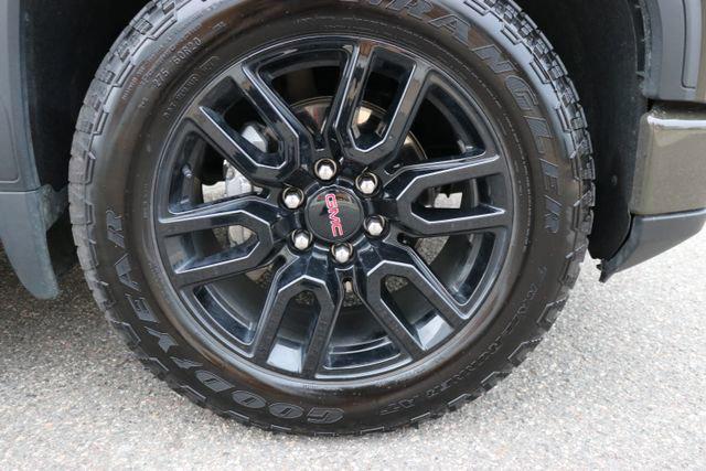 used 2024 GMC Sierra 1500 car, priced at $49,990