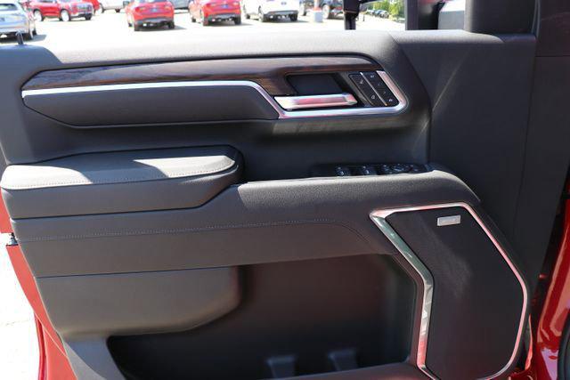new 2025 GMC Sierra 3500 car, priced at $75,355