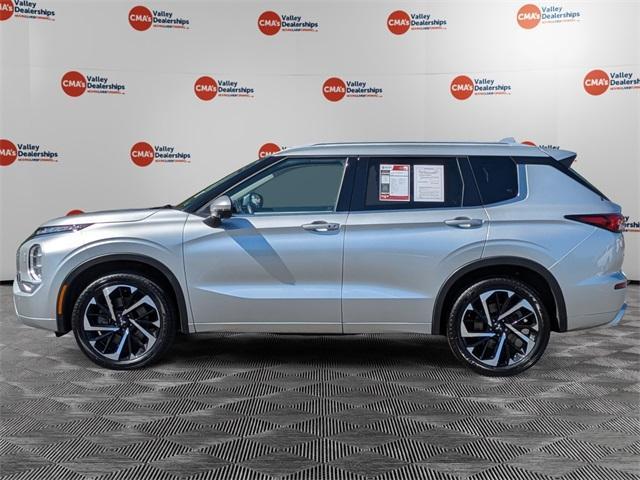 used 2023 Mitsubishi Outlander car, priced at $28,156
