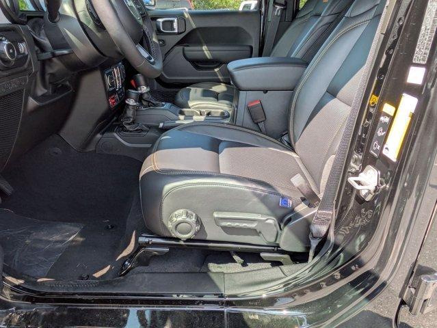 new 2025 Jeep Wrangler car, priced at $56,578