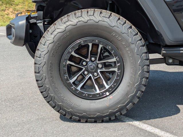 new 2025 Jeep Wrangler car, priced at $56,578
