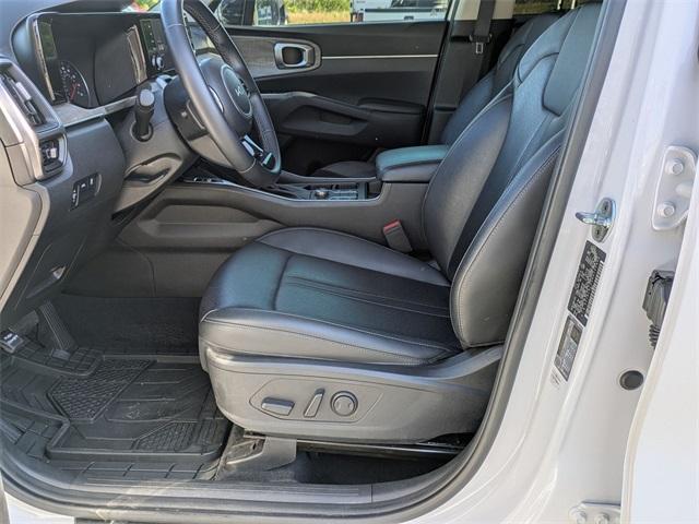 used 2022 Kia Sorento car, priced at $27,795