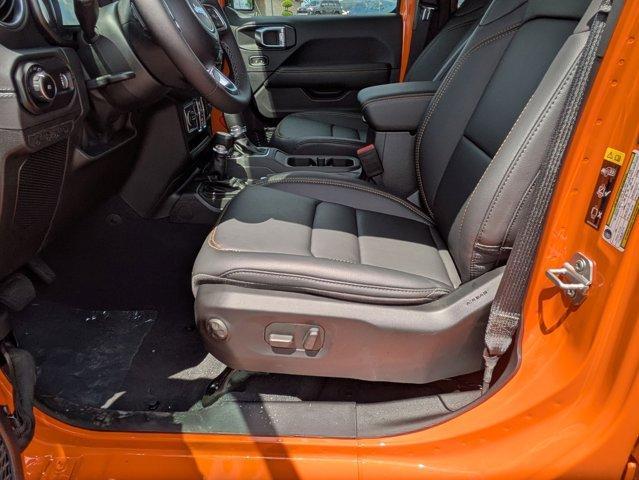 new 2025 Jeep Wrangler car, priced at $53,654