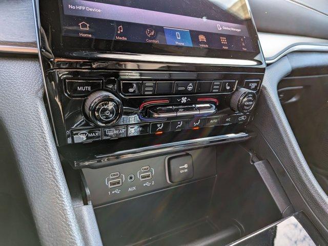 new 2025 Jeep Grand Cherokee L car, priced at $52,284