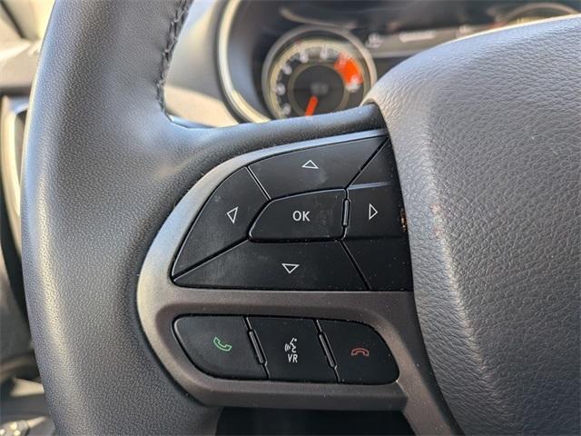 used 2022 Jeep Cherokee car, priced at $23,287