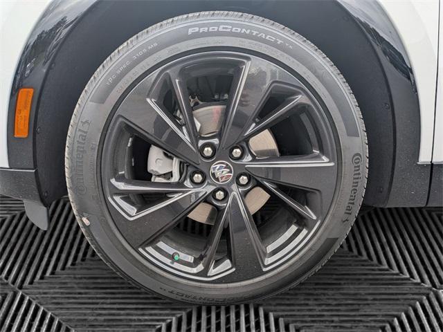 used 2023 Buick Envision car, priced at $27,658