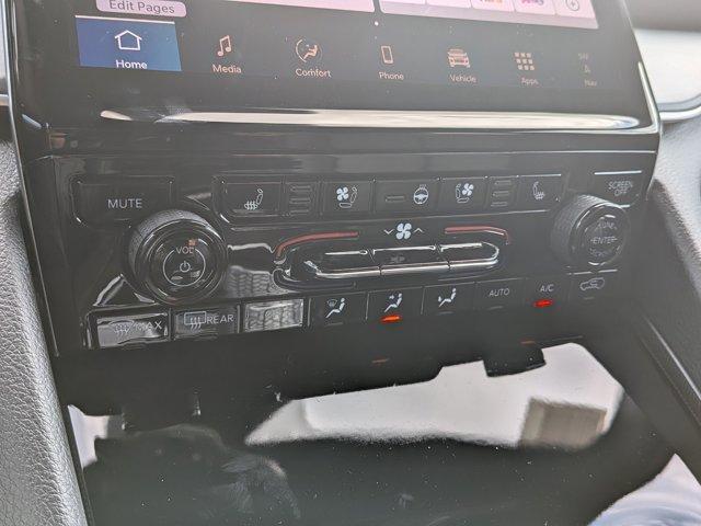 new 2025 Jeep Grand Cherokee car, priced at $53,756