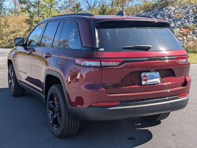 new 2025 Jeep Grand Cherokee car, priced at $45,420