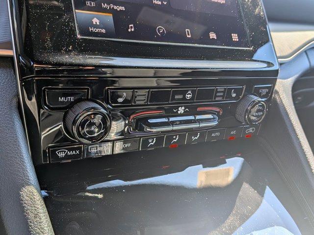 new 2025 Jeep Grand Cherokee car, priced at $45,420