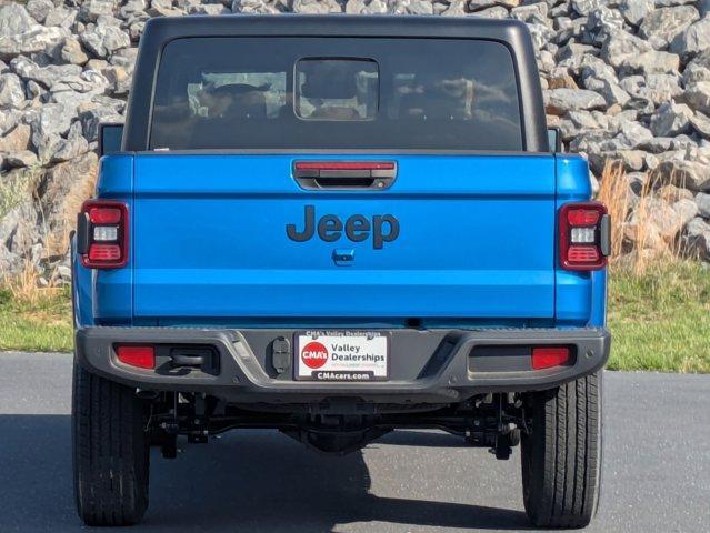 new 2025 Jeep Gladiator car, priced at $46,706