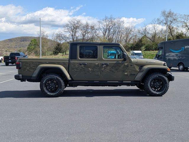 new 2025 Jeep Gladiator car, priced at $46,832
