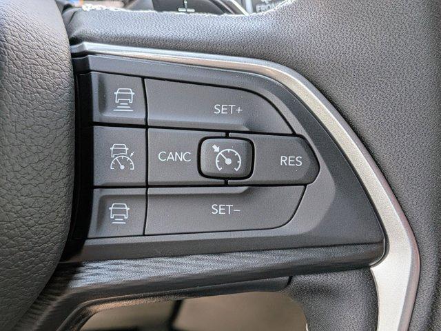 new 2025 Jeep Grand Cherokee car, priced at $43,898