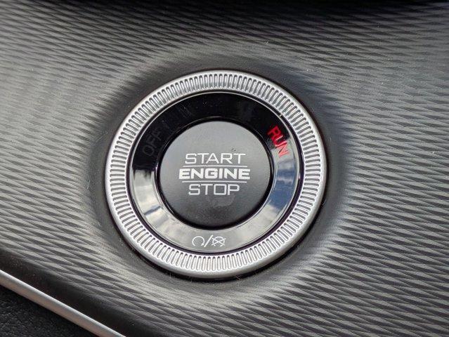 new 2025 Jeep Grand Cherokee car, priced at $40,648
