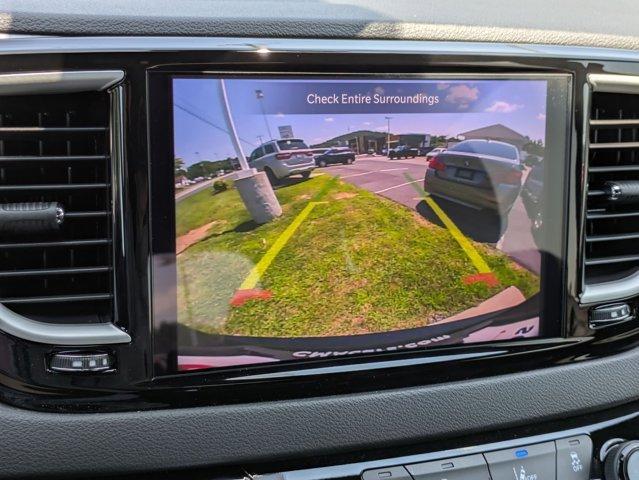 new 2025 Chrysler Voyager car