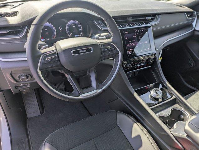 new 2025 Jeep Grand Cherokee car, priced at $43,358