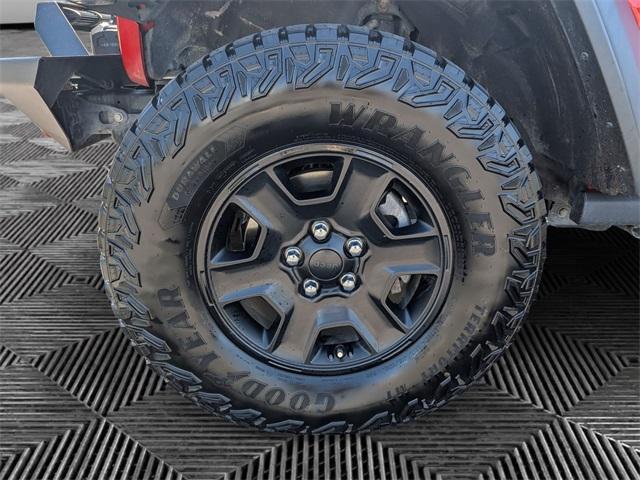 used 2021 Jeep Gladiator car, priced at $31,163