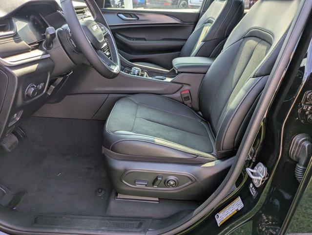 new 2025 Jeep Grand Cherokee L car, priced at $46,233