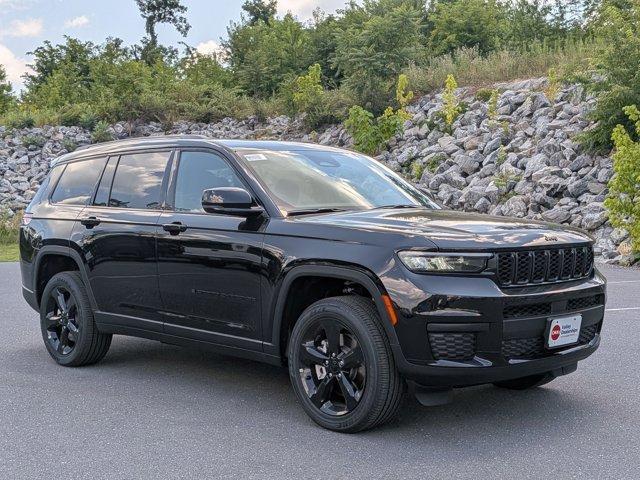 new 2025 Jeep Grand Cherokee L car, priced at $46,233