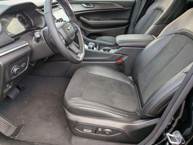 new 2025 Jeep Grand Cherokee L car, priced at $46,233