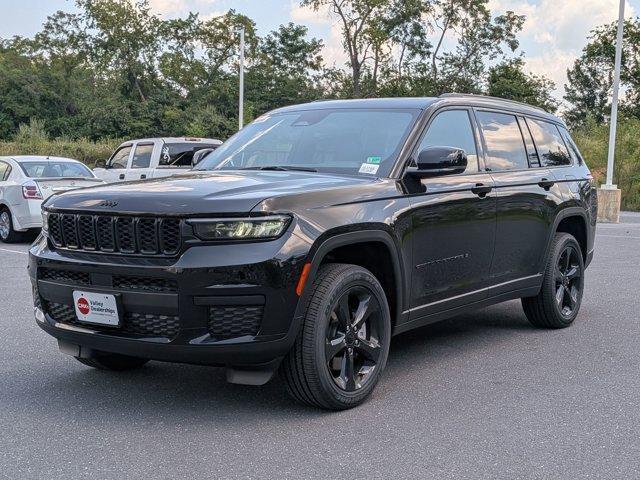 new 2025 Jeep Grand Cherokee L car, priced at $46,233