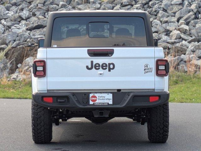 new 2025 Jeep Gladiator car, priced at $46,296