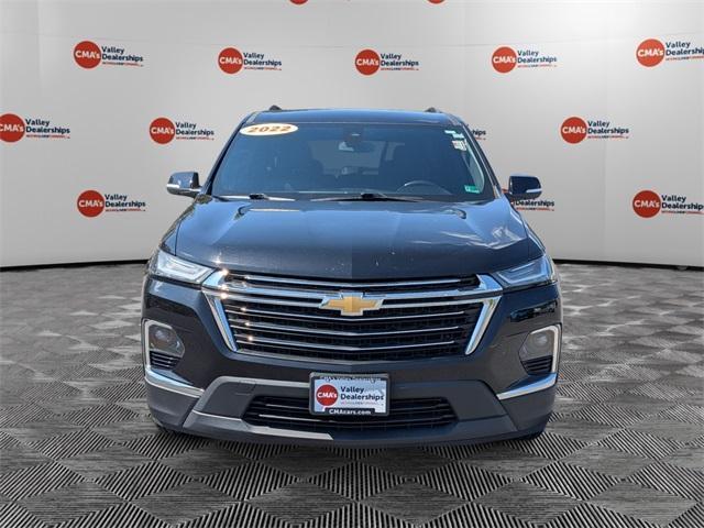 used 2022 Chevrolet Traverse car, priced at $22,867