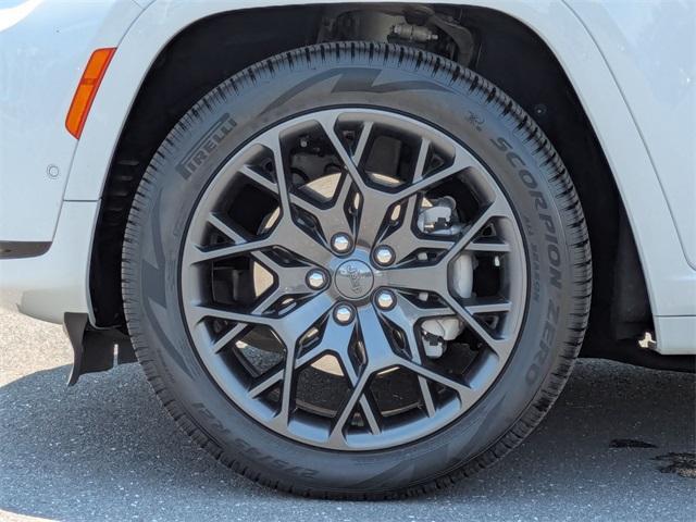 used 2024 Jeep Grand Cherokee L car, priced at $53,250