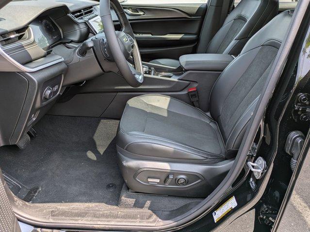 new 2025 Jeep Grand Cherokee L car, priced at $46,233