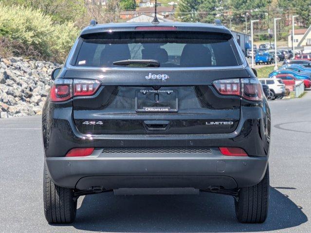 new 2025 Jeep Compass car, priced at $30,992