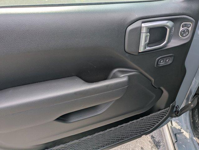 new 2025 Jeep Gladiator car, priced at $46,832