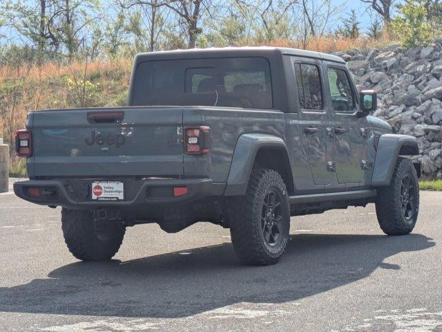 new 2025 Jeep Gladiator car, priced at $46,832