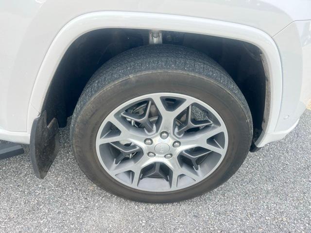 used 2021 Jeep Grand Cherokee car, priced at $34,092