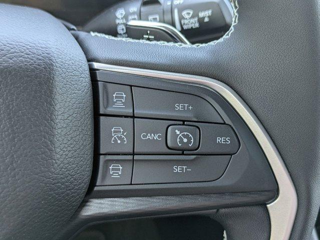new 2025 Jeep Grand Cherokee car, priced at $40,468