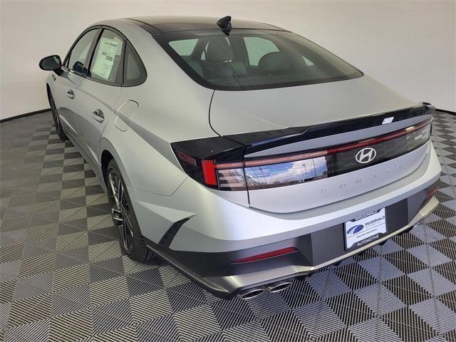 new 2025 Hyundai Sonata car, priced at $35,989