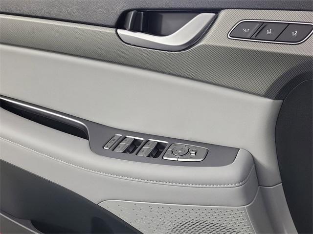 new 2025 Hyundai Palisade car, priced at $46,543