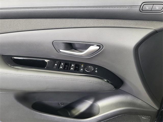 new 2025 Hyundai Tucson car, priced at $40,414