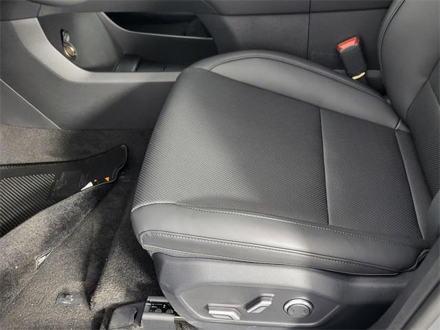 new 2025 Hyundai SANTA FE HEV car, priced at $39,230