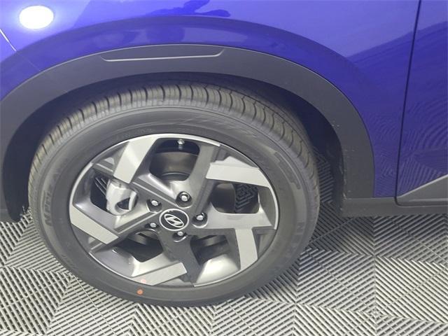 new 2025 Hyundai Venue car, priced at $24,266