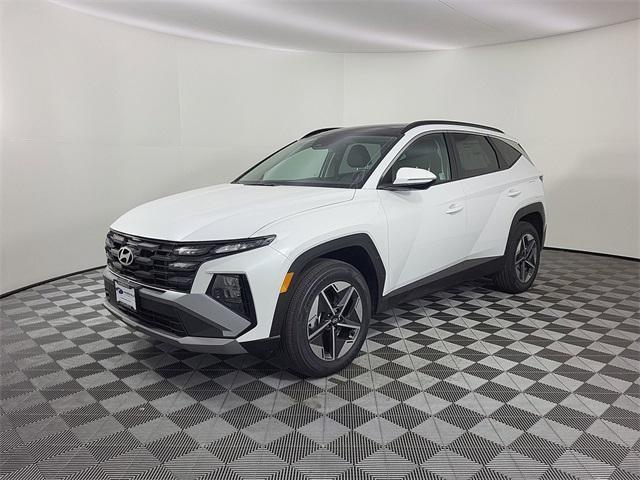 new 2025 Hyundai TUCSON Hybrid car, priced at $37,453