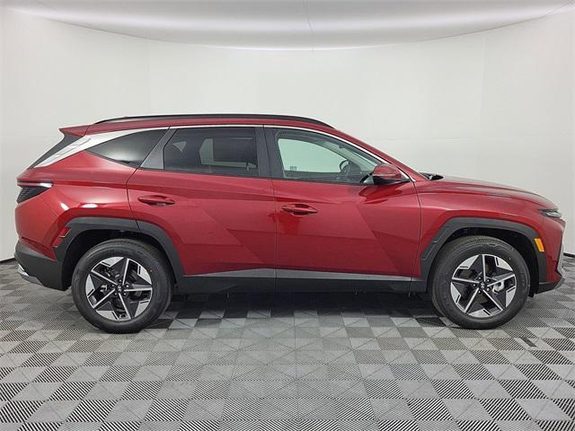 new 2025 Hyundai TUCSON Hybrid car
