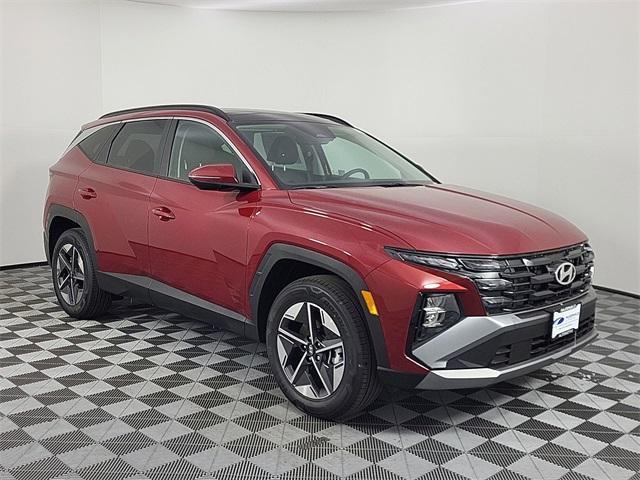 new 2025 Hyundai TUCSON Hybrid car