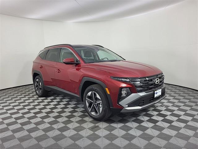 new 2025 Hyundai TUCSON Hybrid car