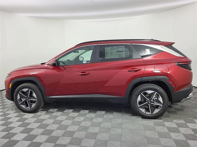 new 2025 Hyundai TUCSON Hybrid car