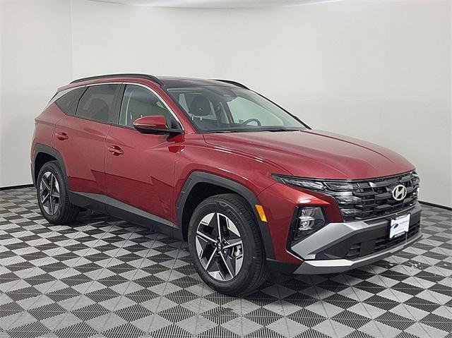 new 2025 Hyundai TUCSON Hybrid car