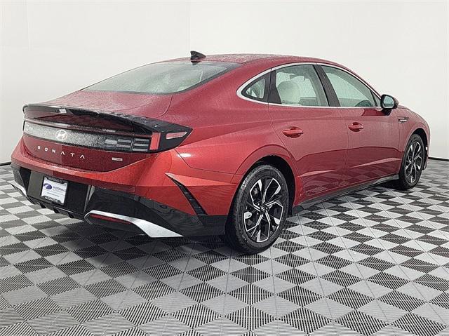 new 2024 Hyundai Sonata car, priced at $27,760