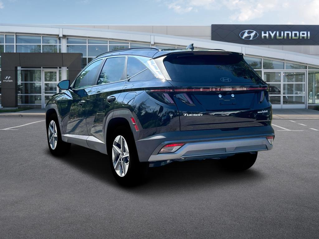 new 2025 Hyundai TUCSON Hybrid car, priced at $36,818