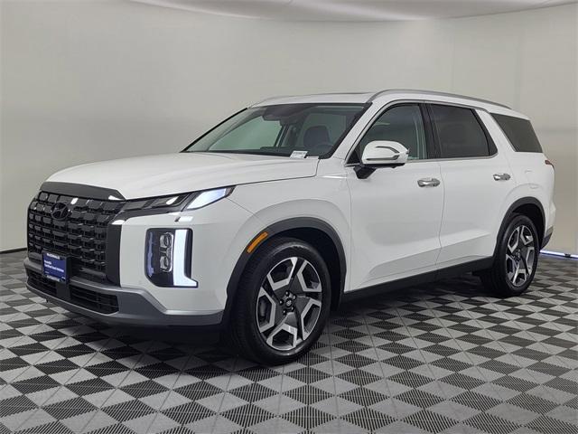 used 2025 Hyundai Palisade car, priced at $43,799