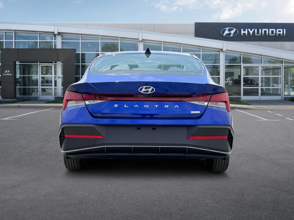 new 2025 Hyundai Elantra HEV car, priced at $26,678